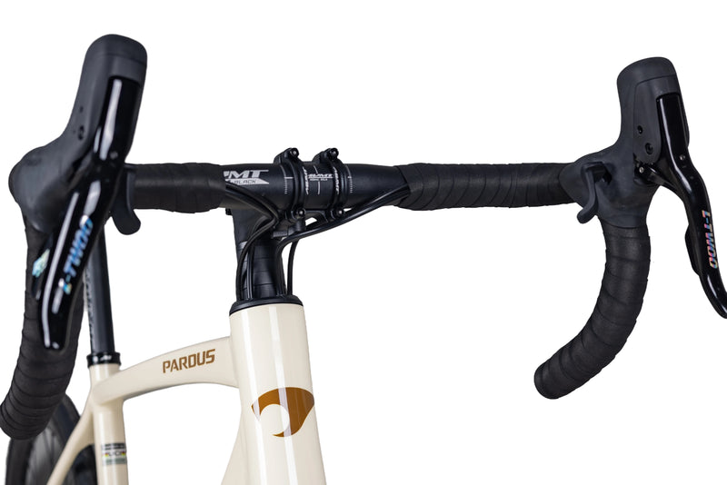 Load image into Gallery viewer, Pardus Super AL LTWOO 11 Speed Hydraulic Brake Road Bike