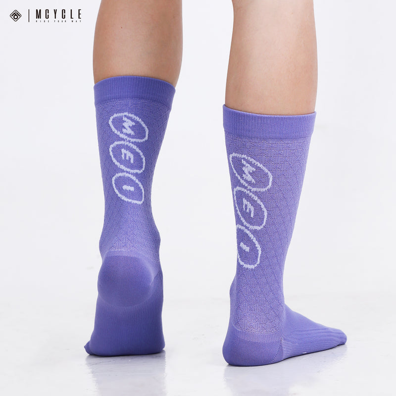 Load image into Gallery viewer, MCYCLE Unisex High-Elastic Athletic Knitted Cycling Socks - MP059 Dopamine Series