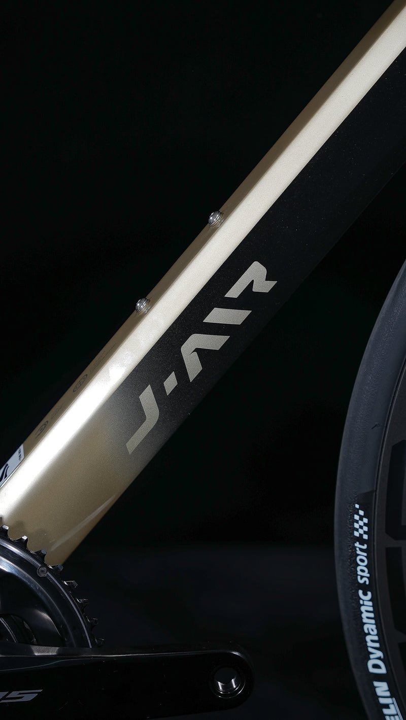 Load image into Gallery viewer, Java J-Air Volata Endurance Carbon Road Bike R7120