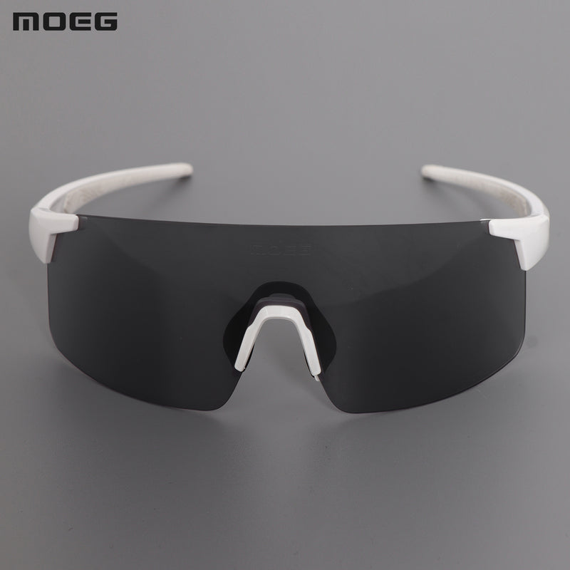 Load image into Gallery viewer, MOEG Cycling Sunglasses Anti Fog Photochromic Lens MO993 (08/09)