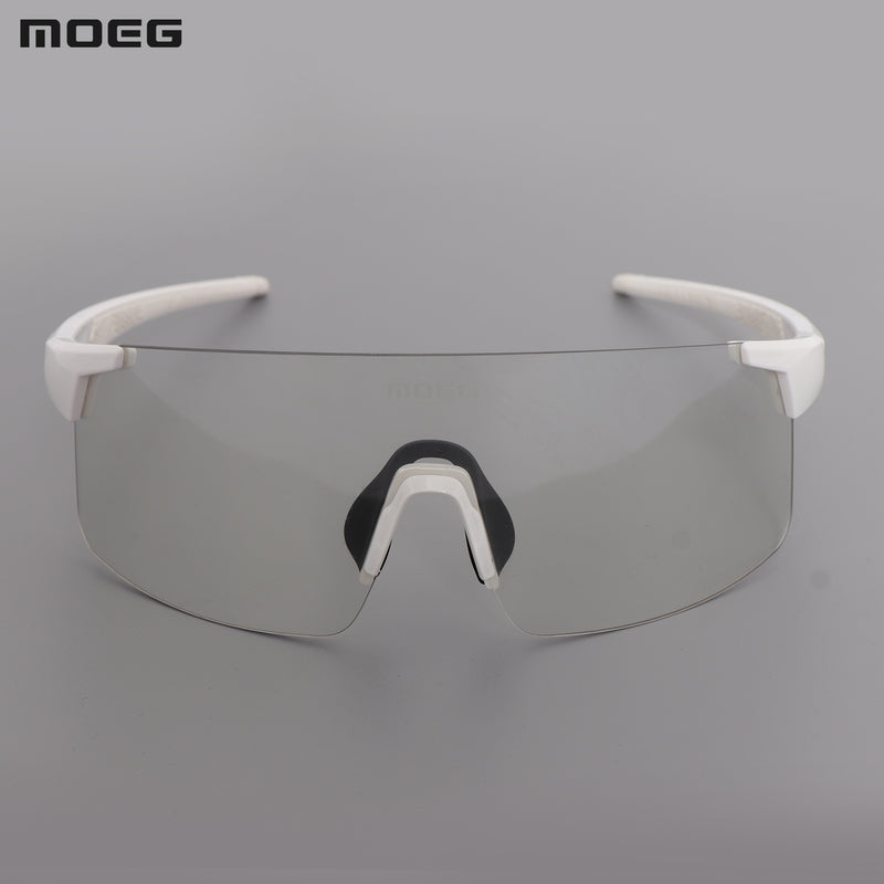 Load image into Gallery viewer, MOEG Cycling Sunglasses Anti Fog Photochromic Lens MO993 (08/09)