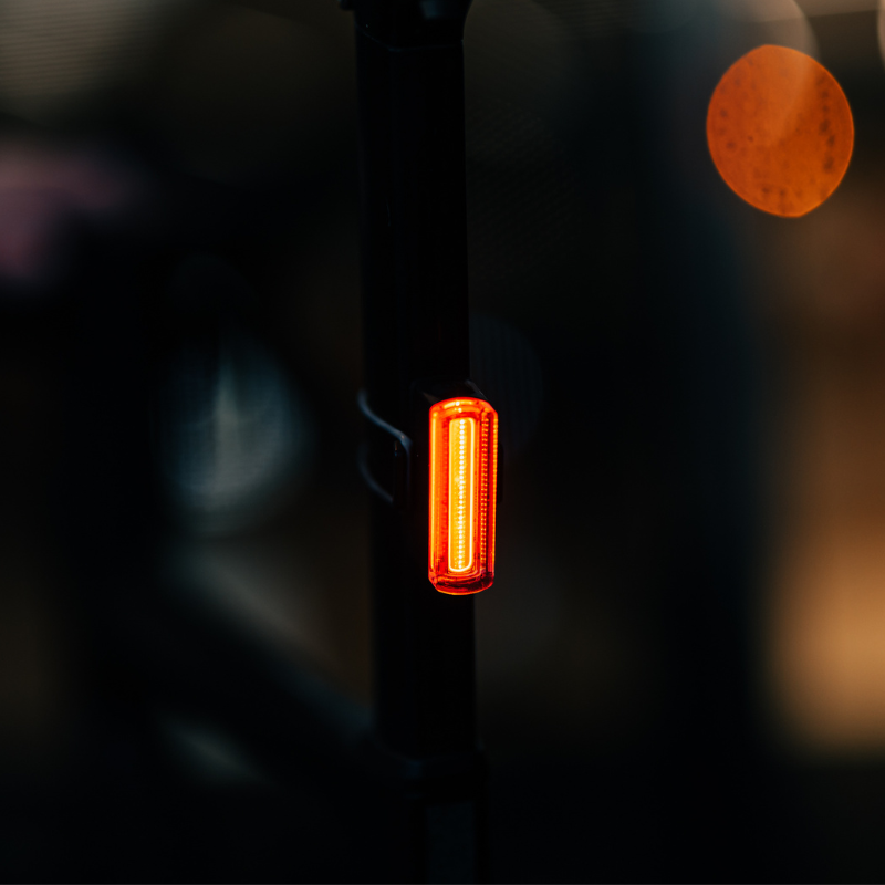 Load image into Gallery viewer, MagicShine Seemee 20 V2.0 Tail Light Cycling Rear Light
