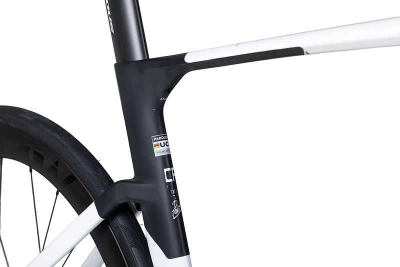 Load image into Gallery viewer, Pardus Spark Sport 105 Di2 12 Speed Carbon Road Bike with Carbon Wheelset