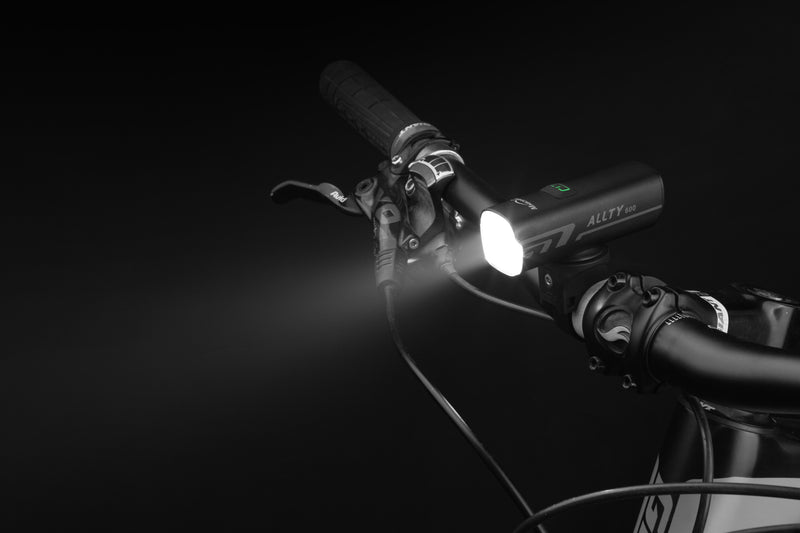 Load image into Gallery viewer, Magicshine ALLTY600 Rechargeable USB-C Bike Light