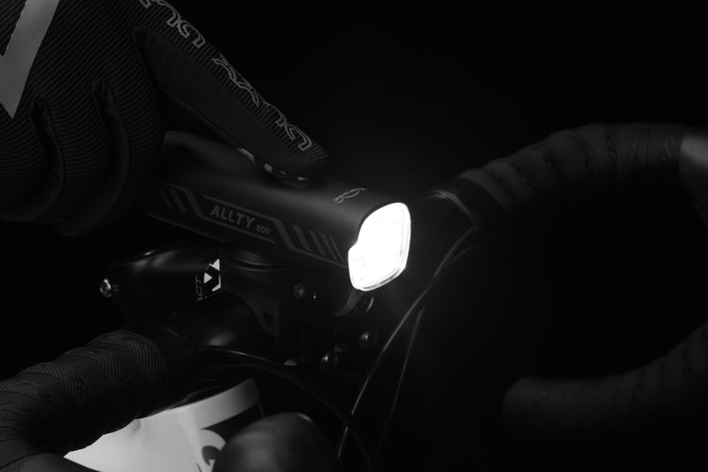 Load image into Gallery viewer, Magicshine ALLTY600 Rechargeable USB-C Bike Light