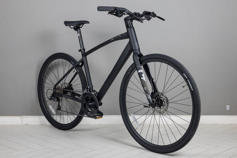 Load image into Gallery viewer, JAVA Sentiero Alloy Hybrid Bike Warehouse Clearance
