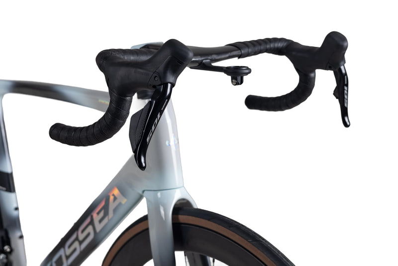 Load image into Gallery viewer, Kossea Pioneer SLR 105 Di2 Carbon Road Bike with Carbon Wheels
