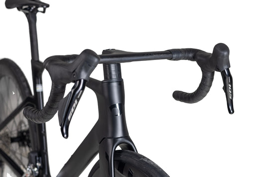 Pardus Spark Sport 105 Di2 12 Speed Carbon Road Bike with Carbon Wheelset