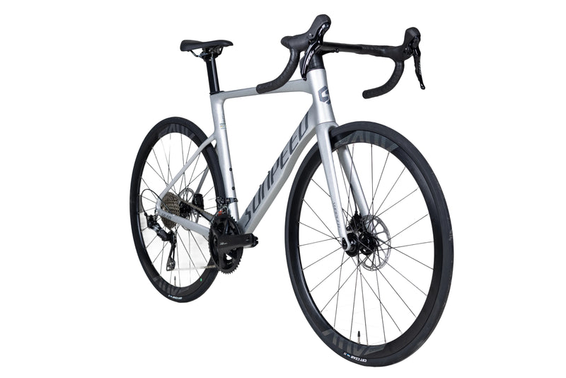 Load image into Gallery viewer, Sunpeed Galaxy 105 R7120 Road Bike 12 speed
