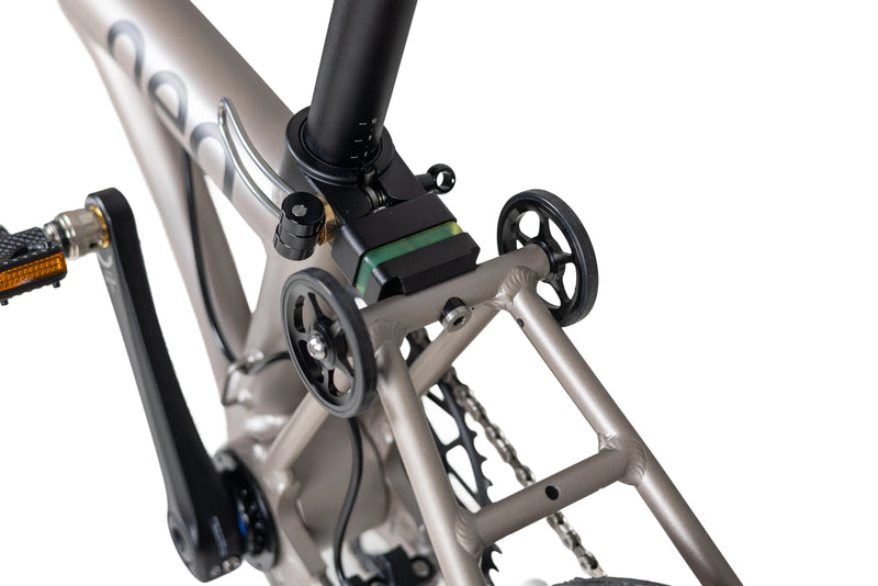 Load image into Gallery viewer, JAVA NEO 12Speed E-shifter 16 Inch Triple-fold Folding Bike
