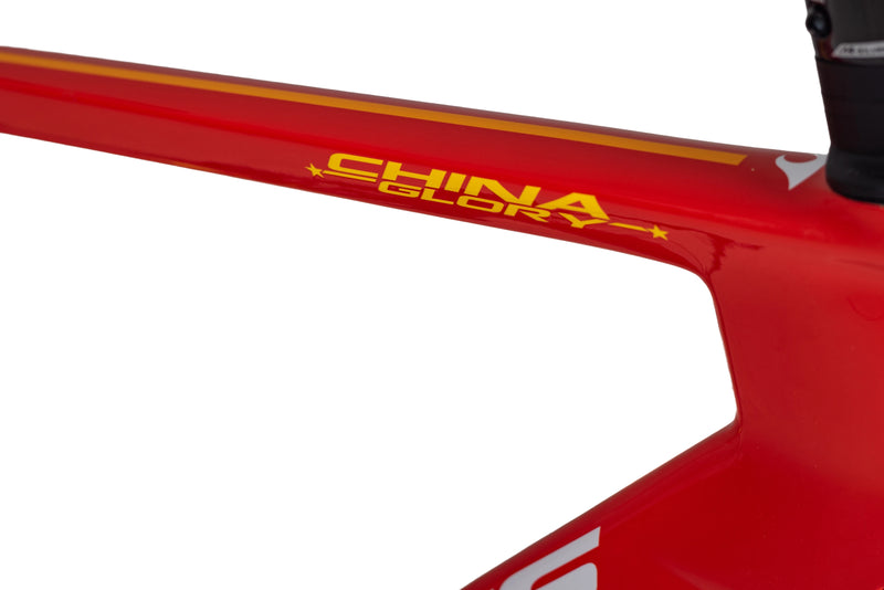 Load image into Gallery viewer, Pardus Spark EVO UCI CONTINENTAL TEAM CHINA GLORY- MENTECH Limited Editon Road Bike
