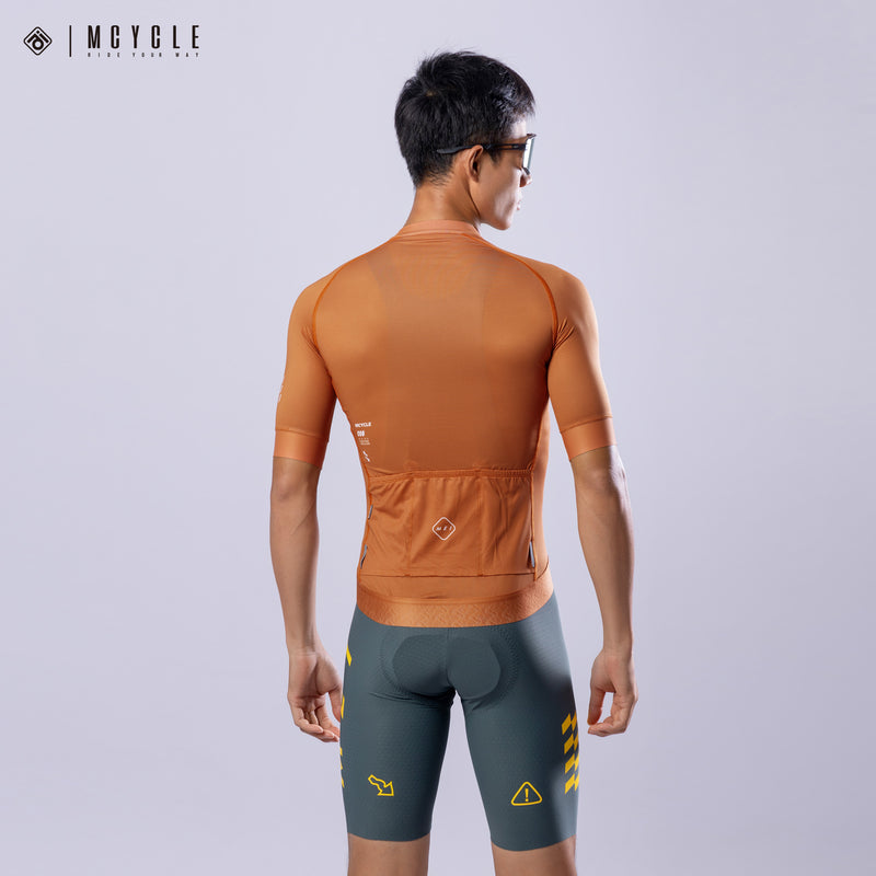 Load image into Gallery viewer, MCYCLE Men's  Pro Performance Cycling Jersey MY361
