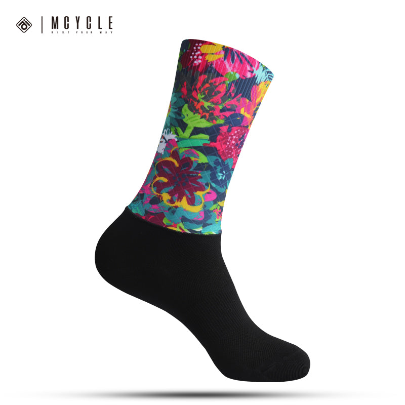 Load image into Gallery viewer, Mcycle Aero Colorful Cycling Socks MP055

