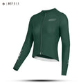 M / Green