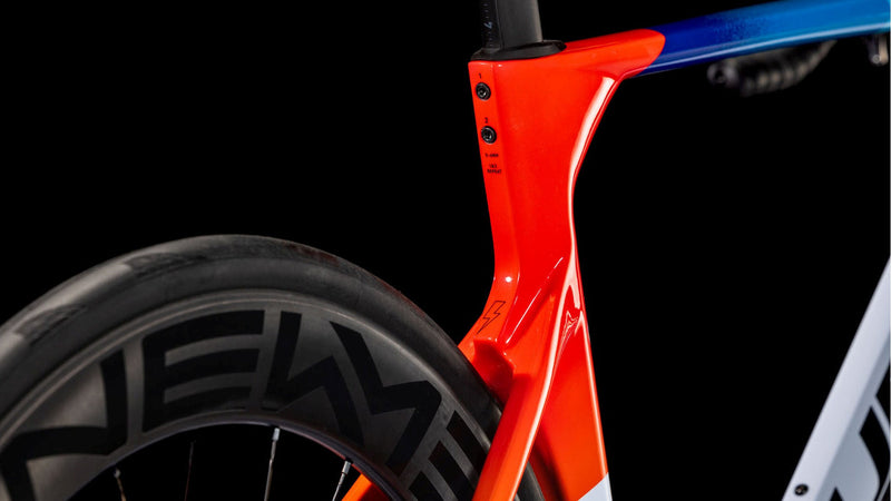 Load image into Gallery viewer, CUBE Litening Aero C68X Ultegra Di2
