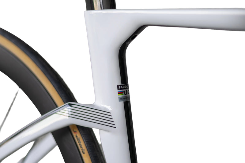 Load image into Gallery viewer, Pardus Spark EVO Gen4 Ultegra Di2 Carbon Road Bike
