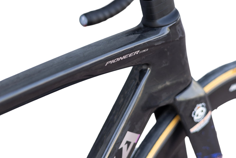 Load image into Gallery viewer, Koseea Pioneer SLR+ 105 Di2 Carbon Road Bike

