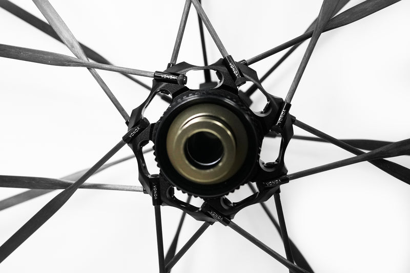 Load image into Gallery viewer, SCOM VOSO Lite Ultimate Undulating Carbon Road Bike Wheels Disc Brake Ceramic Bearings
