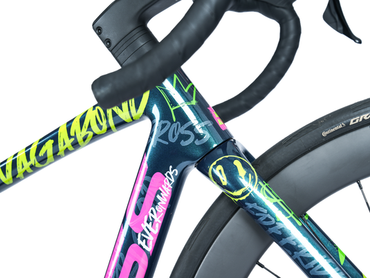 Bross Vagabond 5 plus 105 R7120 Carbon Endurance Road Bike with Carbon Wheels