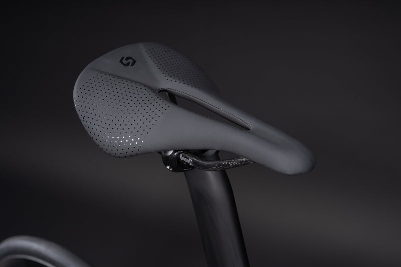 Load image into Gallery viewer, Sunpeed Victory Carbon Road Bike with Shimano 105 Di2
