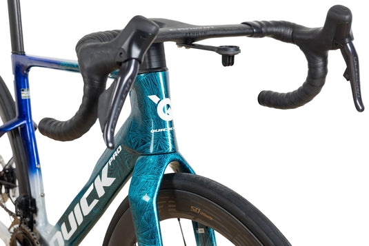Quick Pro ER:ONE Aero Carbon Road Bike Ultegra Di2