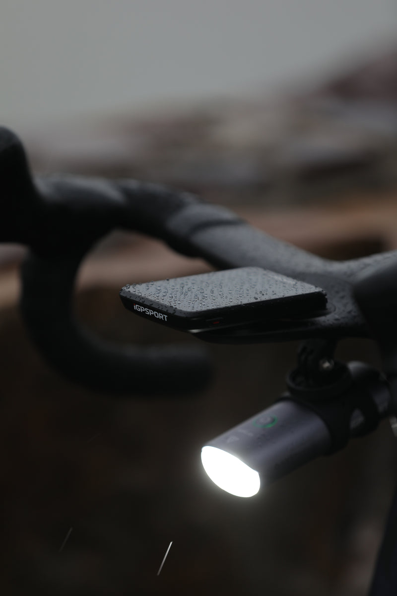 Load image into Gallery viewer, iGPSPORT VS1800S Smart Bicycle Head Light Front Bike Light
