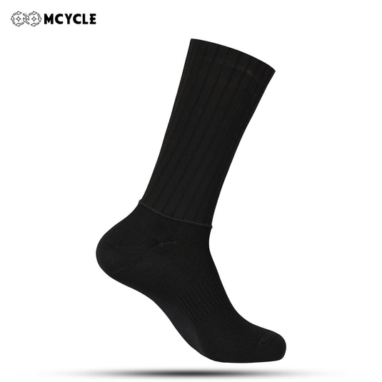 MCYCLE Aero Cycling Socks, Non-Slip Silicone Cuff, Reflective High-Visibility Breathable Bike Socks MP063
