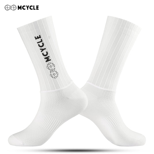 MCYCLE Aero Cycling Socks, Non-Slip Silicone Cuff, Reflective High-Visibility Breathable Bike Socks MP063