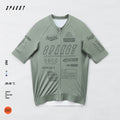 M / Green