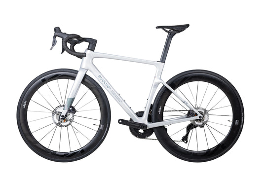 Evolve Cima Carbon Road Bike Ultegra Di2 R8170 with Carbon Spoke Wheelset