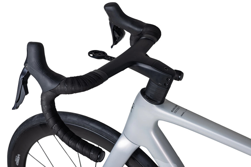 Load image into Gallery viewer, Evolve Cima Carbon Road Bike Ultegra Di2 R8170 with Carbon Spoke Wheelset
