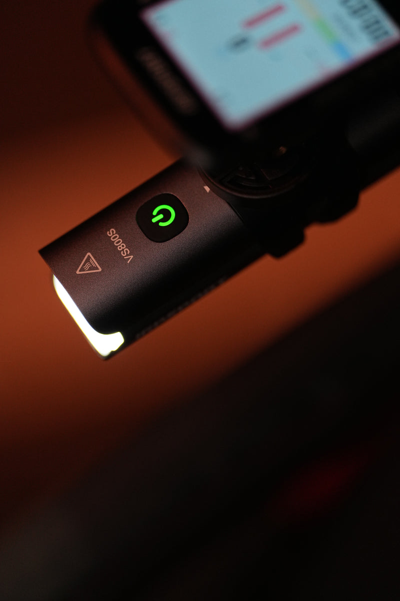 Load image into Gallery viewer, iGPSPORT VS800S Smart Bike Head Light Front Bicycle Light
