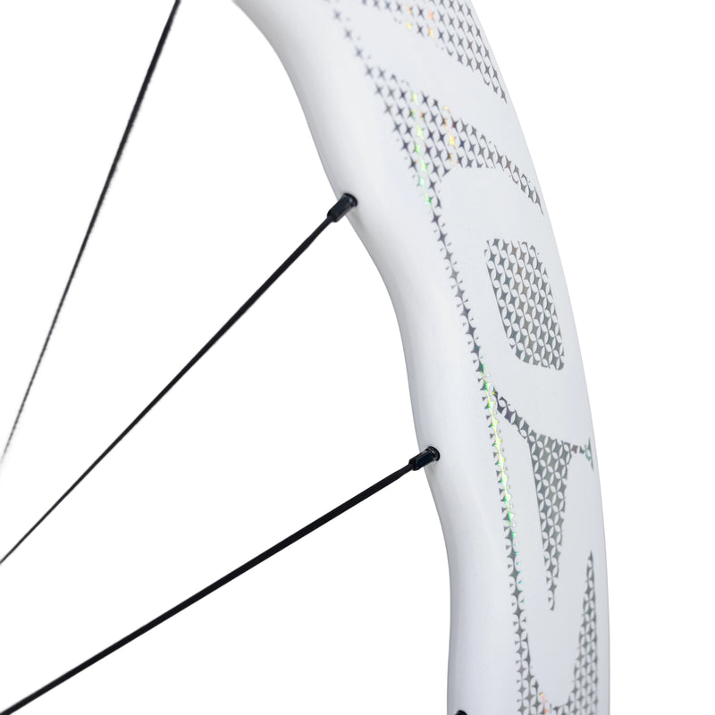 Load image into Gallery viewer, SCOM VOSO Lite Undulating Carbon Wheels Pearl White
