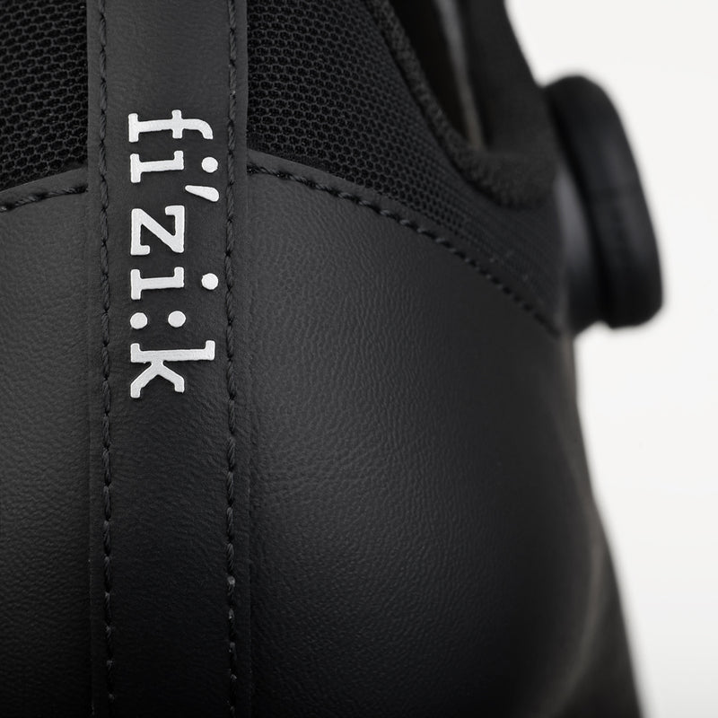 Load image into Gallery viewer, FIZIK Vento Omna Road Cycling Shoes
