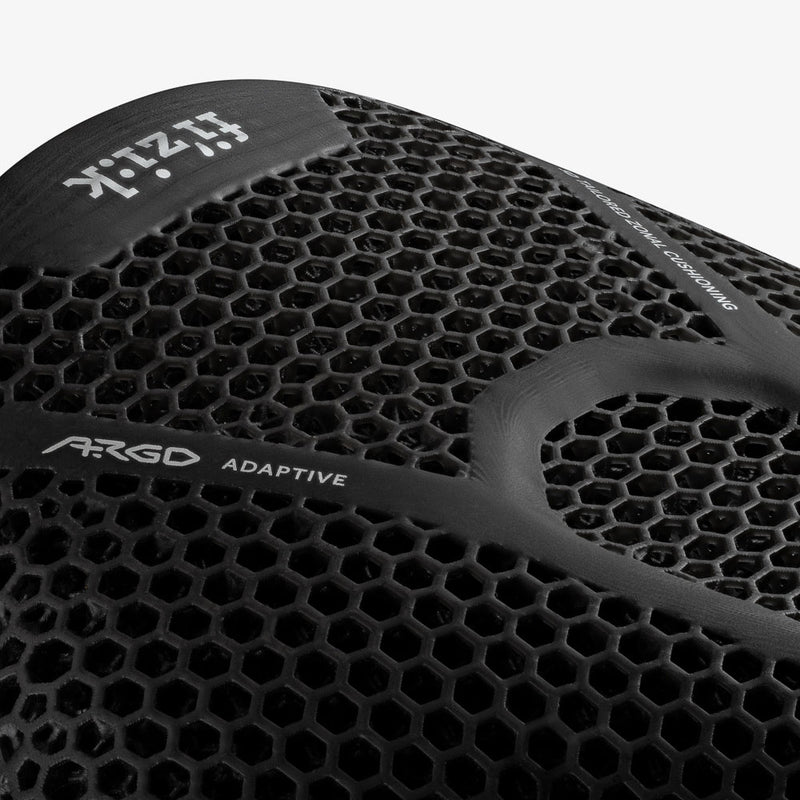 Load image into Gallery viewer, Fizik Vento Argo R3 Adaptive 3D-printed Bicycle Saddle
