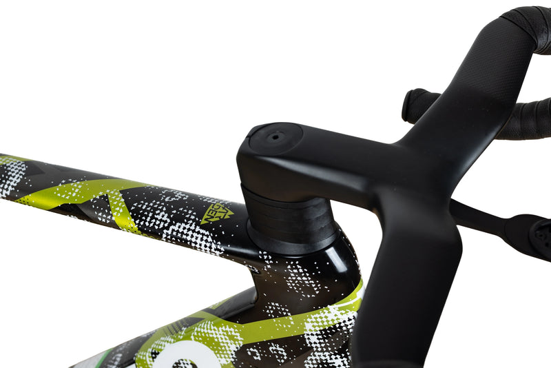 Load image into Gallery viewer, TAVELO Arden Race Ultegra Di2 Carbon Road Bike

